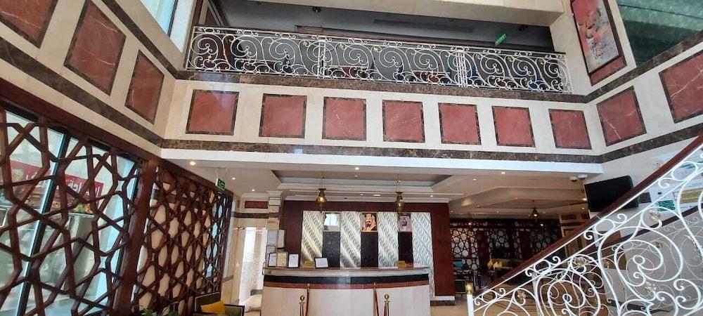 Rotana Al Mesk Hotel 메디나 외부 사진